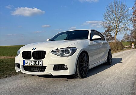 BMW 116i -M-Paket*Xenon*19Zoll*SHZ*Alcantara