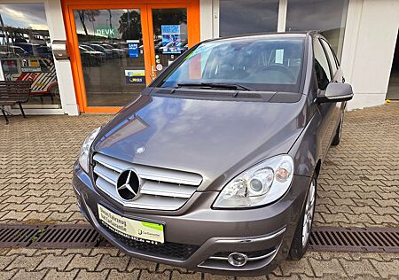 Mercedes-Benz B 160 B160 Blue Efficiency>>TÜV NEU+WINTERRÄDER<<