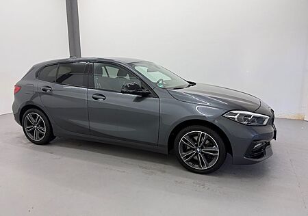 BMW 118i Sport Line*LED*Sportsitze*SHZ*Klimaaut.*MFL