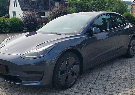 Tesla Model 3 Hinterradantrieb RWD RWD