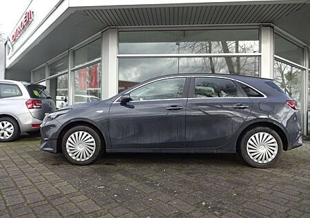 Kia Cee'd Ceed Vision 1.5 DCT + NAVI + KLIMAAUTOMATIK+