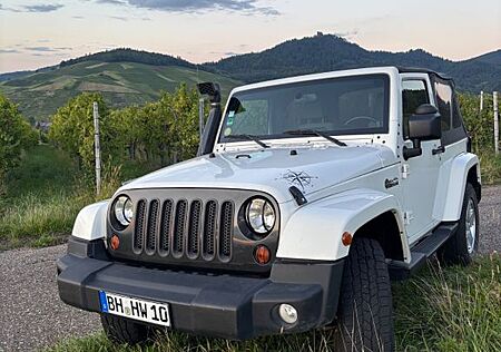Jeep Wrangler gebraucht kaufen Jeep Wrangler JK Sahara 2.8 CRD Schaltgetriebe