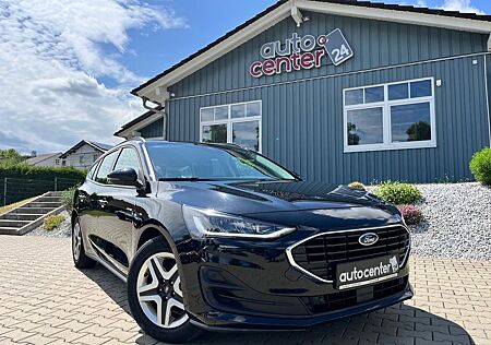 Ford Focus Turnier°Kamera°AHK°LED°1.Hand°