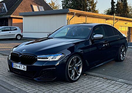 BMW M550 d xDrive HUD/ACC/360*Kamera/Facelift