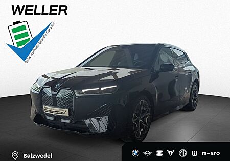 BMW iX xDrive40 Sport AHK Pano ACC Laser 360°Kamera