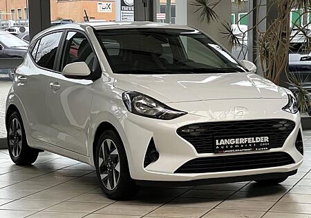 Hyundai i10 1.2 TREND*AUTOMATIK*4Zyl.*CAM*SHZ*LKHZ*NAVI*