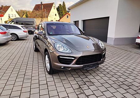 Porsche Cayenne Turbo V8, Unfallfrei, Approved bis 08/26