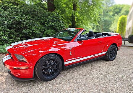 Ford Mustang SHELBY GT500 COBRA 5.4 V8 g