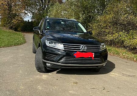 VW Touareg Volkswagen 3.0 V6 TDI SCR 150kW Tiptronic -