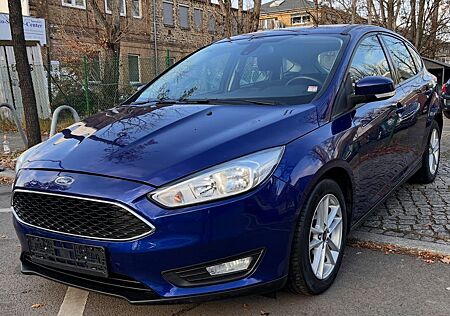 Ford Focus EcoBoost 92kW Business Edition 1. Hand