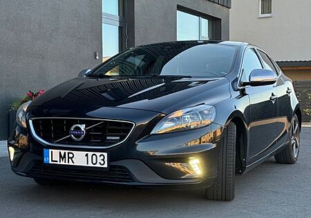 Volvo V40 D2 R-Design R-Design