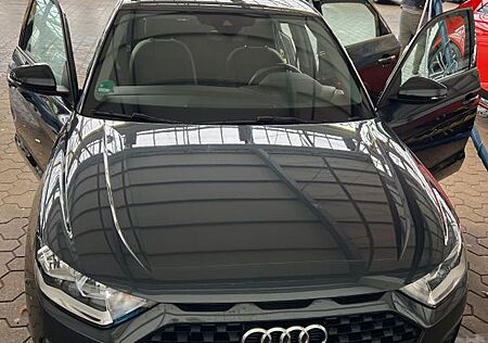 Audi A1 30 TFSI Sportback -