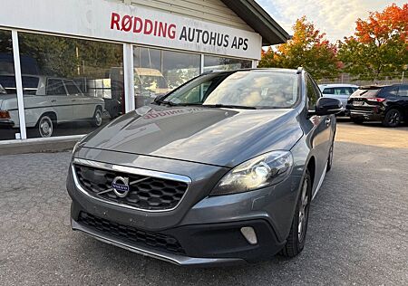 Volvo V40 Cross Country Momentum *Pano*