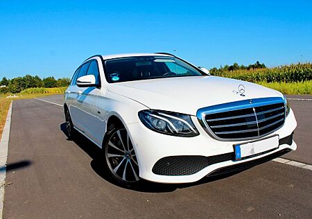 Mercedes-Benz E 300 de T Autom. mit MB-100 Garantie