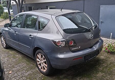 Mazda 3 1.6 Active Active