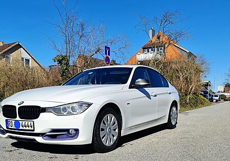 BMW 320i Sport Line Sport Line