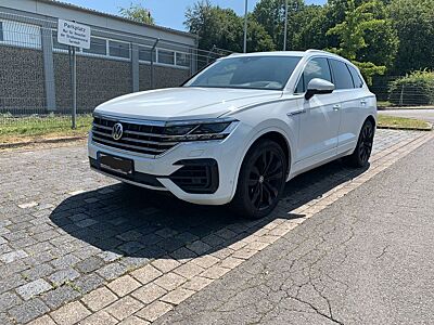 Volkswagen Touareg 3.0/R-LINE/AHK/ACC/Matrix/Luft/HuD/STHZ
