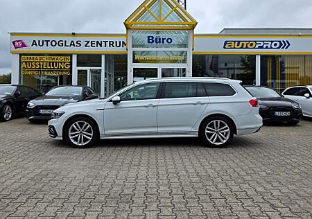VW Passat Variant Volkswagen Business R-Line Standheizung AHK