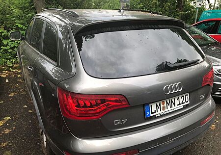 Audi Q7 3.0 TDI (DPF) clean diesel quattro tipt. -