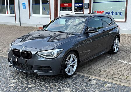 BMW M135 i xDrive M-PAKET/TÜV NEU/TOP ZUSTAND