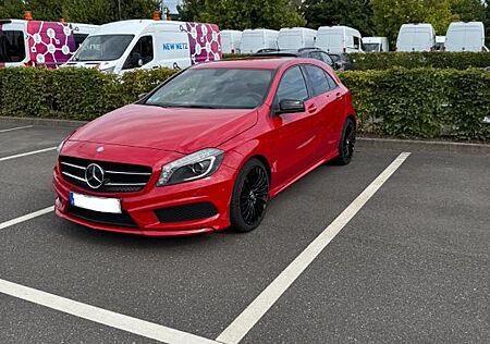 Mercedes-Benz A 200 AMG Line AMG Line