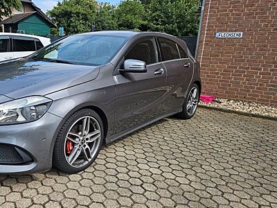 Mercedes-Benz A 180 - AMG Paket/ Line