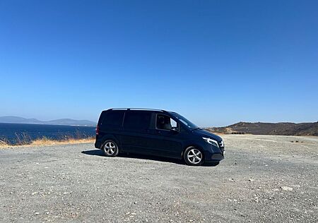 Mercedes-Benz V 220 CDI - VOLLAUSSTATTUNG