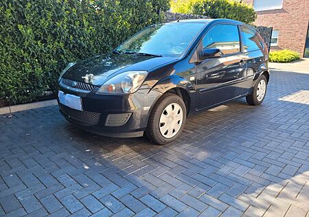 Ford Fiesta 1,3 51 kW Ambiente Ambiente