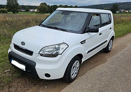 Kia Soul 1.6 Km 131800 TÜV 4/2026
