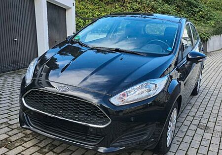 Ford Fiesta 1,0 EcoBoost 74kW S/S SYNC Edition SY...