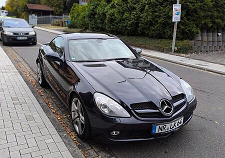 Mercedes-Benz SLK 300 -