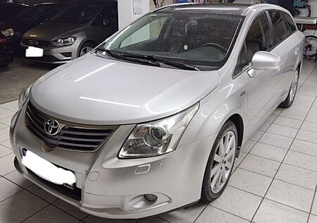 Toyota Avensis Top gepflegt, aus Familienhand