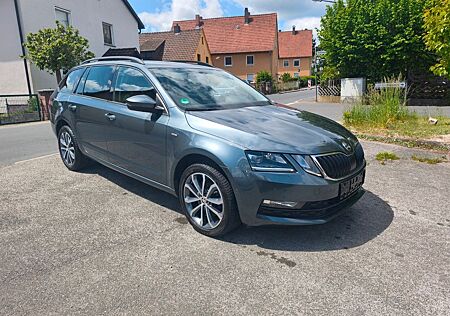 Skoda Octavia 1.8 TSI DSG 4x4 Style Combi TÜV