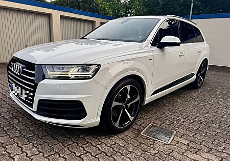 Audi Q7 ultra 3.0 TDI S-Line quattro tiptronic -