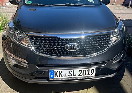 Kia Sportage 2.0 CRDi AWD Dream Team Edition Aut...