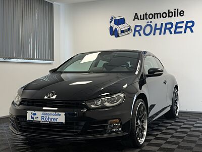 Volkswagen Scirocco 2.0 TDI BlueMotion R-Line Pano BiXenon