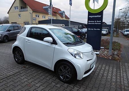 Toyota iQ Basis Klima Radio CD mit DAB