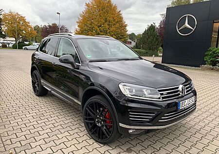 VW Touareg Volkswagen 3.0 V6 TDI SCR Tiptr. Exclusive BMT ...