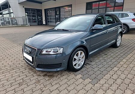 Audi A3 1.4 TFSI S tronic Ambiente Sportback Ambiente