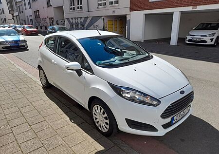 Ford Fiesta 1.25 Trend 44kW/59PS-152km/h-Weiß