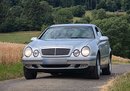 Mercedes-Benz CLK 320 MB Historie, In 2 Jahre Oldtimer, TÜV bis 2027