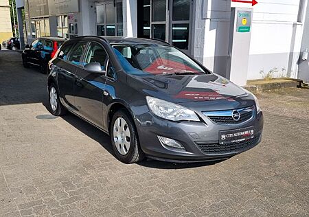 Opel Astra J Sports Tourer Selection