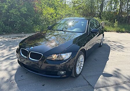 BMW 320i Cabrio -
