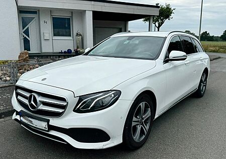 Mercedes-Benz E 200 d T Autom. - Leder Navi Xenon grosse Navi