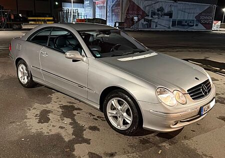 Mercedes-Benz CLK 320 AVANTGARDE Avantgarde