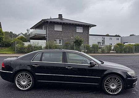 VW Phaeton Volkswagen 3.0 V6 TDI lang 4MOT. Tiptronic 5-Si...