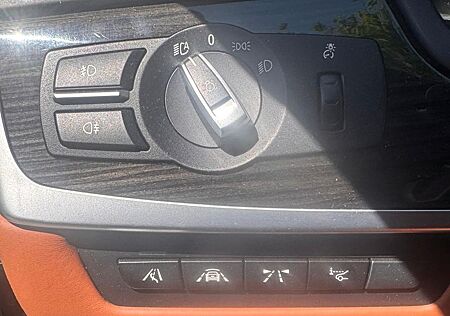 BMW 530d xDrive Touring A Luxury Line Luxury Line