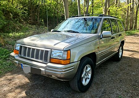 Jeep Grand Cherokee Limited LX 5.9 Auto Limited (ZG)