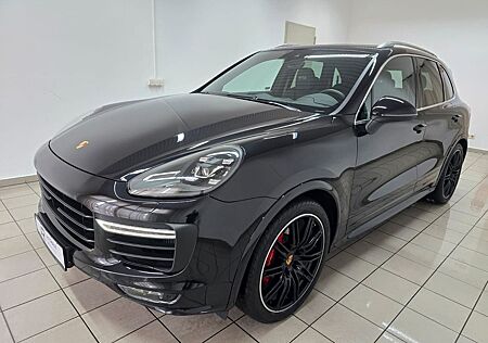 Porsche Cayenne GTS LED Luft SoftClose GTS Paket 21"