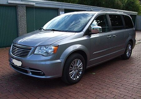 Chrysler Town & Country 3.6 Lvvt,116781 km,Navi,HU 09-28
